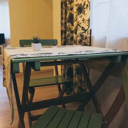 Aleko Apartment