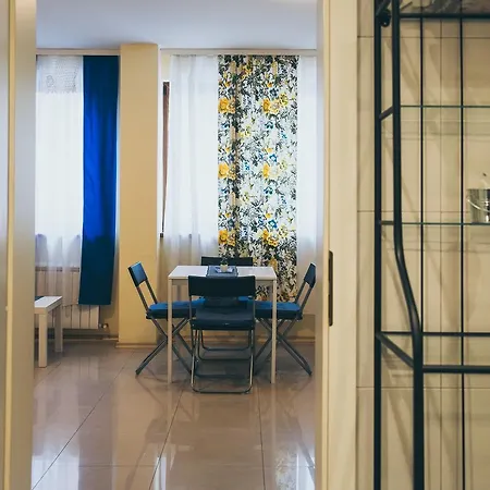 Aleko Apartment *